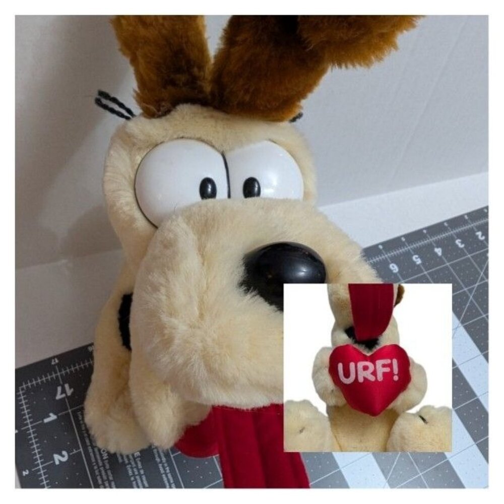 Odie Dakin Valentine's‎ Day stuffed dog URF! love heart stiff stuffed 8 in 1983